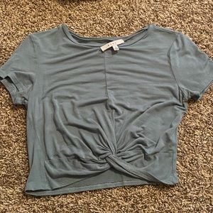 Gaze Short Sleeve Crop Top